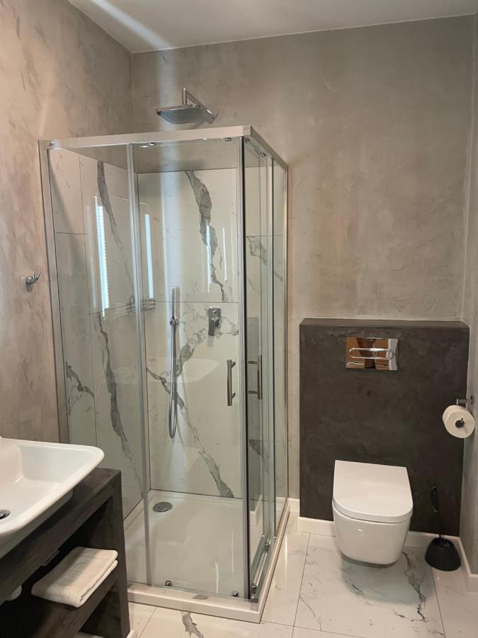אוגוסטוב Apartamenty Nad Jeziorem -Zefir מראה חיצוני תמונה