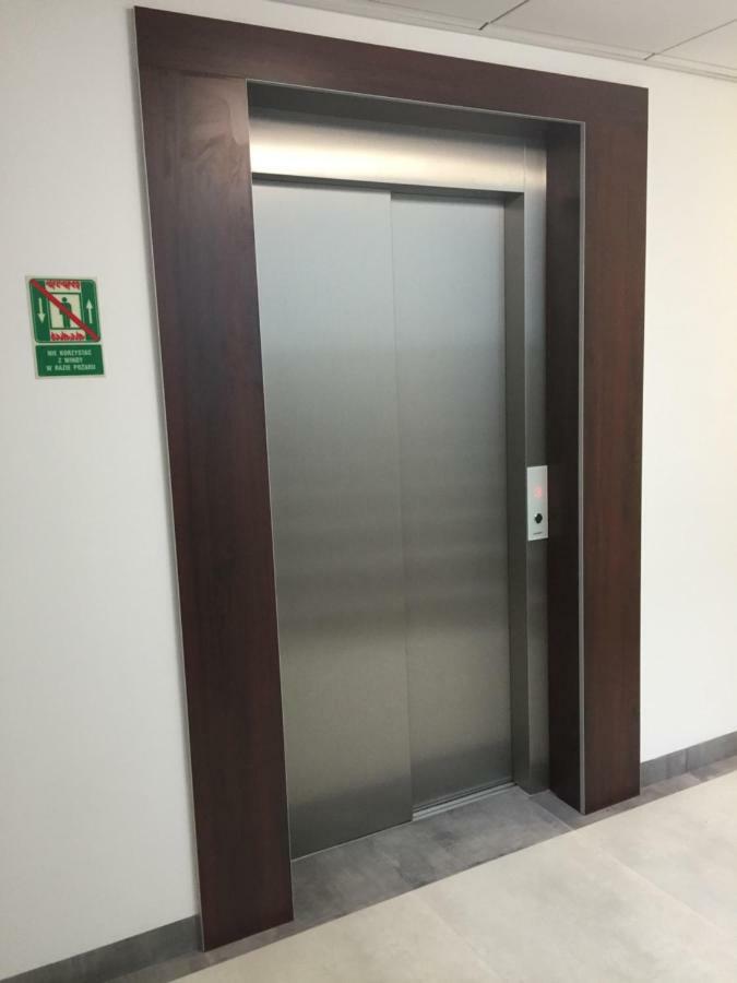 אוגוסטוב Apartamenty Nad Jeziorem -Zefir מראה חיצוני תמונה